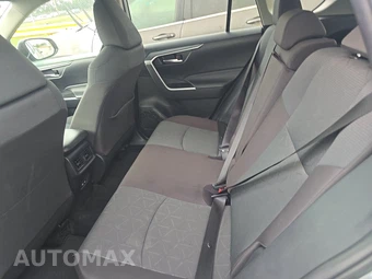 2025 Toyota RAV4 XLE - miniatura 19