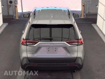 2025 Toyota RAV4 XLE - miniatura 6