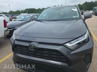 2025 Toyota RAV4 XLE - miniatura 2