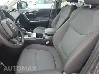 2025 Toyota RAV4 XLE - miniatura 7