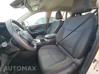 2025 Toyota RAV4 XLE – miniatura 12