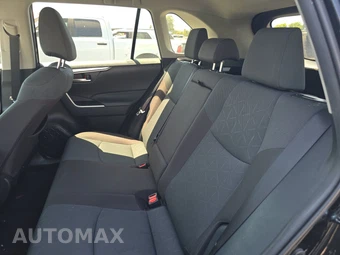 2025 Toyota RAV4 XLE - miniatura 13