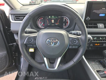 2025 Toyota RAV4 XLE - miniatura 16
