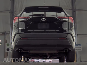 2025 Toyota RAV4 XLE - miniatura 7