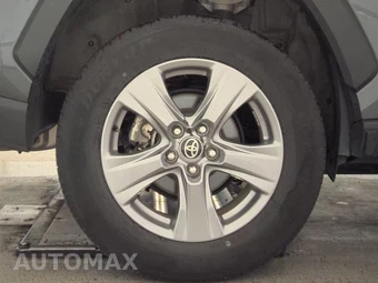 2025 Toyota RAV4 XLE - miniatura 11