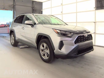 2025 Toyota RAV4 XLE - miniatura 4