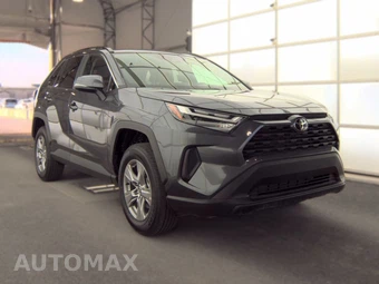 2025 Toyota RAV4 XLE - miniatura 3
