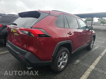 2025 Toyota RAV4 XLE - miniatura 4