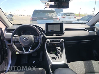 2025 Toyota RAV4 XLE – miniatura 17
