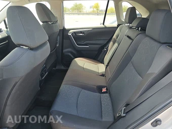 2025 Toyota RAV4 XLE – miniatura 19