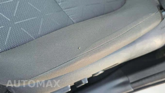 2025 Toyota RAV4 XLE – miniatura 28