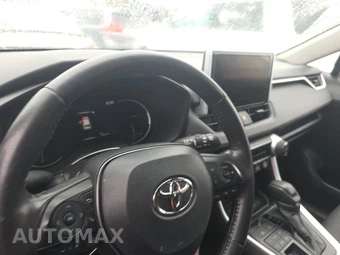 2025 Toyota RAV4 XLE - miniatura 11