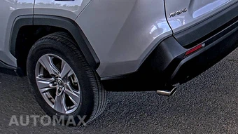 2025 Toyota RAV4 XLE - miniatura 10