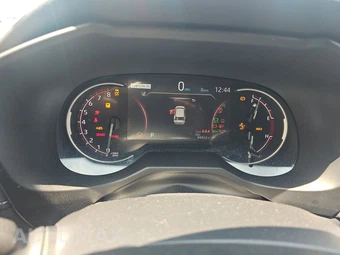2025 Toyota RAV4 XLE - miniatura 17