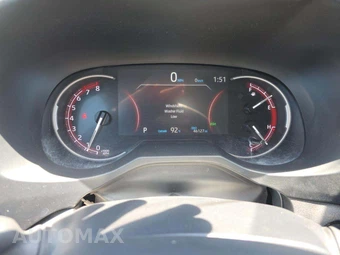 2025 Toyota RAV4 XLE – miniatura 6