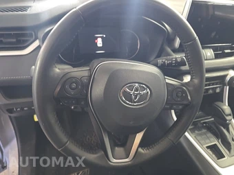 2025 Toyota RAV4 XLE - miniatura 16