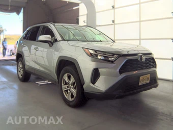 2025 Toyota RAV4 XLE - miniatura 4
