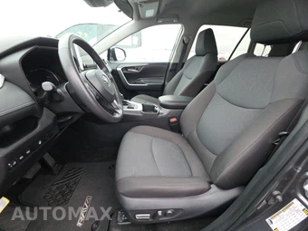2025 Toyota RAV4 XLE - miniatura 13