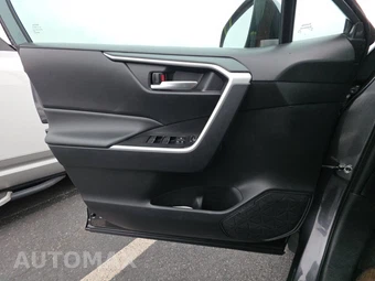 2025 Toyota RAV4 XLE - miniatura 15