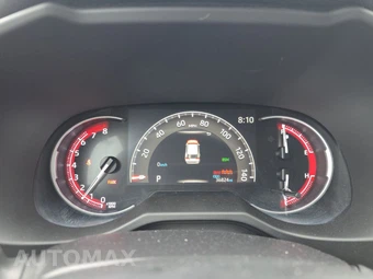 2025 Toyota RAV4 XLE - miniatura 18