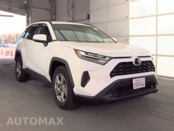 2025 Toyota RAV4 XLE - miniatura 4
