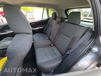 2025 Toyota RAV4 XLE - miniatura 13