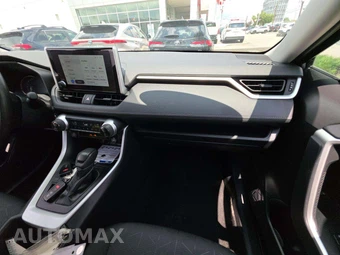 2025 Toyota RAV4 XLE - miniatura 19