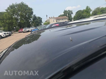 2025 Toyota RAV4 XLE – miniatura 12