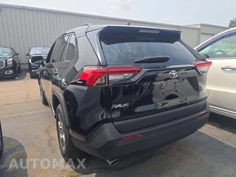 2025 Toyota RAV4 XLE – miniatura 2