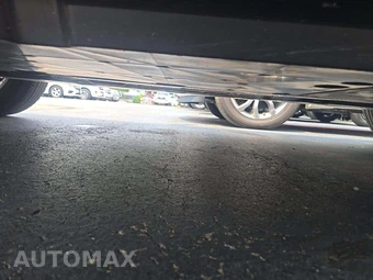 2025 Toyota RAV4 XLE – miniatura 7
