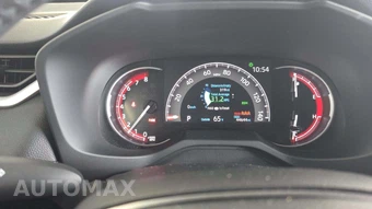 2025 Toyota RAV4 XLE - miniatura 18