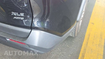 2025 Toyota RAV4 XLE - miniatura 30
