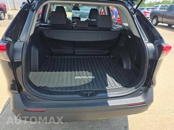 2025 Toyota RAV4 XLE – miniatura 14