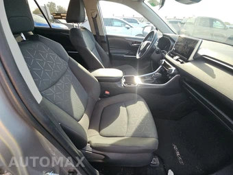 2025 Toyota RAV4 XLE - miniatura 8