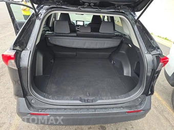 2025 Toyota RAV4 XLE – miniatura 22