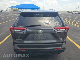 2025 Toyota RAV4 XLE - miniatura 5