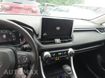 2025 Toyota RAV4 XLE - miniatura 11