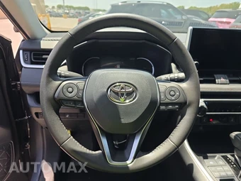 2025 Toyota RAV4 XLE – miniatura 16