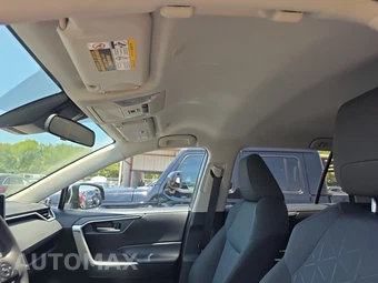 2025 Toyota RAV4 XLE – miniatura 20