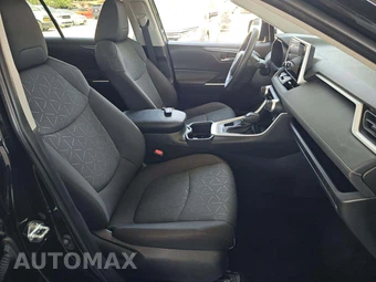 2025 Toyota RAV4 XLE - miniatura 19