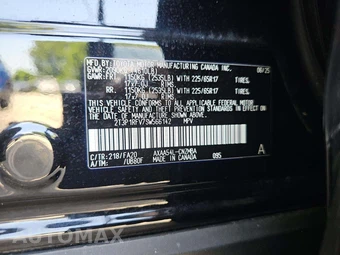 2025 Toyota RAV4 XLE - miniatura 5