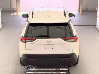 2025 Toyota RAV4 XLE - miniatura 6