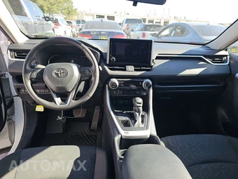 2025 Toyota RAV4 XLE - miniatura 11