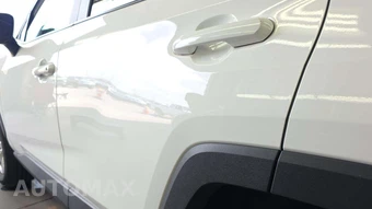 2025 Toyota RAV4 XLE - miniatura 20