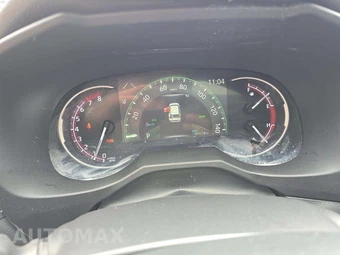 2025 Toyota RAV4 XLE - miniatura 9