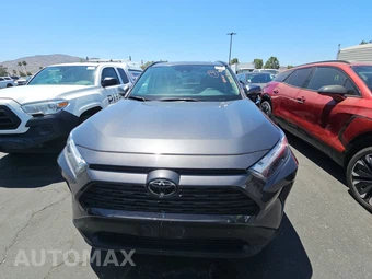 2025 Toyota RAV4 XLE – miniatura 2