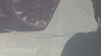 2025 Toyota RAV4 XLE – miniatura 24