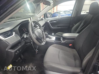 2025 Toyota RAV4 XLE – miniatura 7