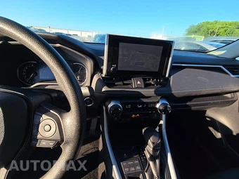 2025 Toyota RAV4 XLE - miniatura 11