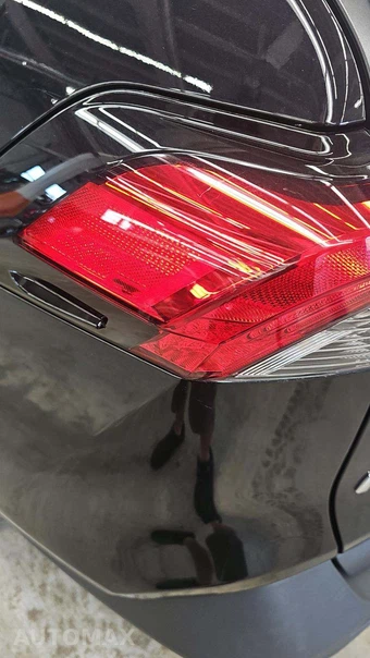 2025 Toyota RAV4 XLE - miniatura 22